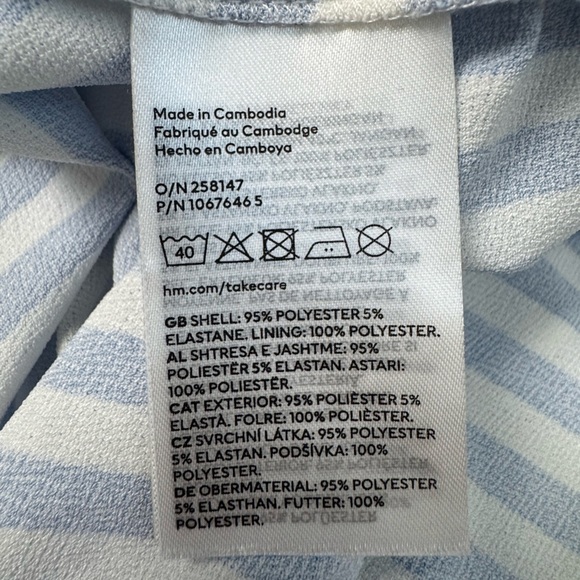 NWT H&M Blue & White Diagonal Striped Midi Dress Size Large - Picture 9 of 9
